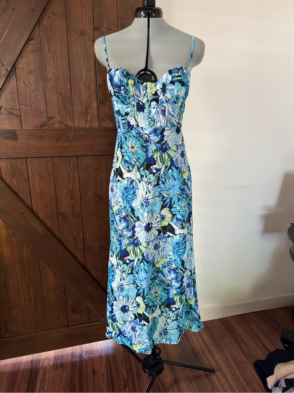 Hello Molly By The Garden Maxi Dress Blue - Picture 7 of 10